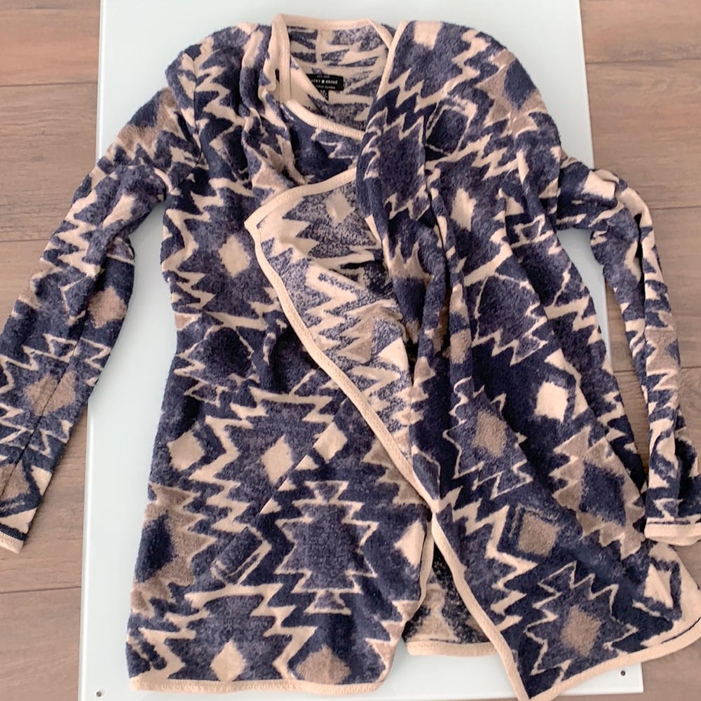 Lucky Brand southwest style cardigan. Size S. Medium length.